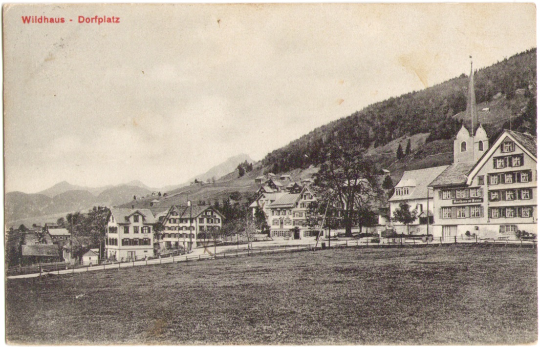 1075_Wildhaus Dorfplatz um 1910p.jpg