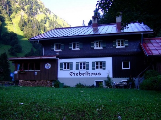 Giebelhaus.jpg