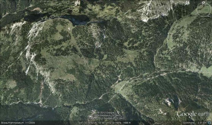 Hoher_Straussberg_Google_Earth_comp.jpg