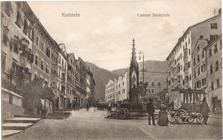 235_Kufstein Unterer Stadtplatzpaint.jpg