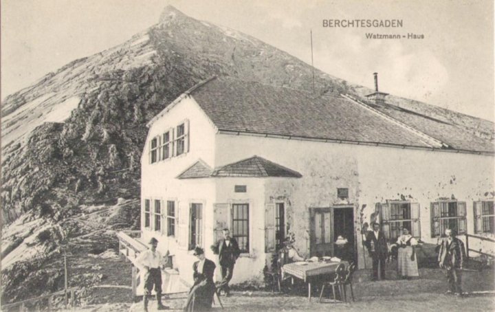 530_Das alte Watzmannhaus 1906paint.jpg