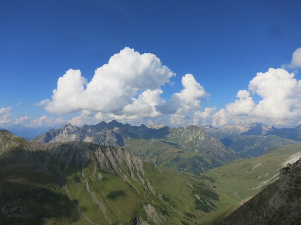 Westlicher Erlispitze, Roggspitze und Östliche Erispitze festivaltour.de